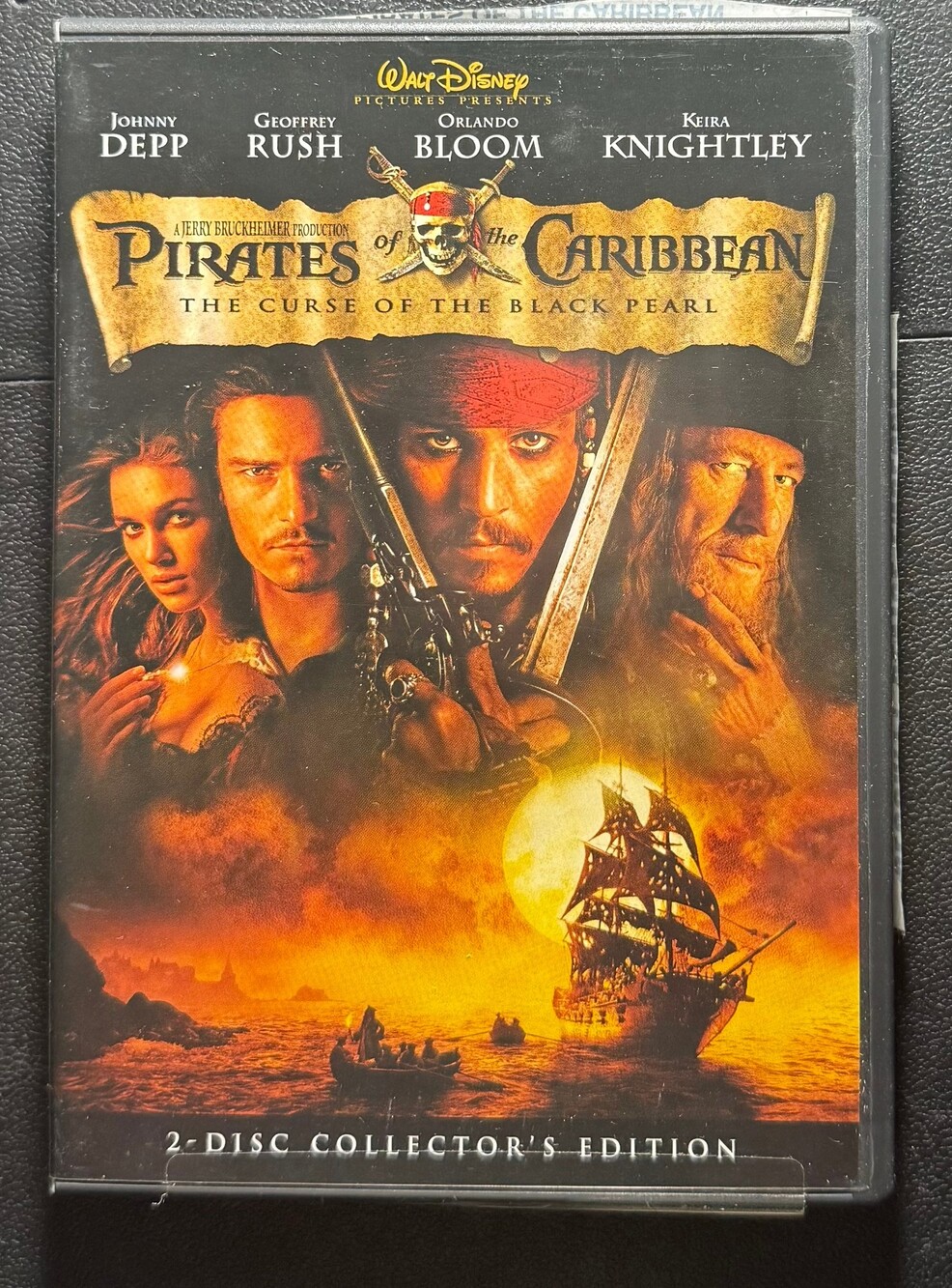 Pirates of the Caribbean Curse of the Black Pearl 2-Disc DVD Johnny Depp